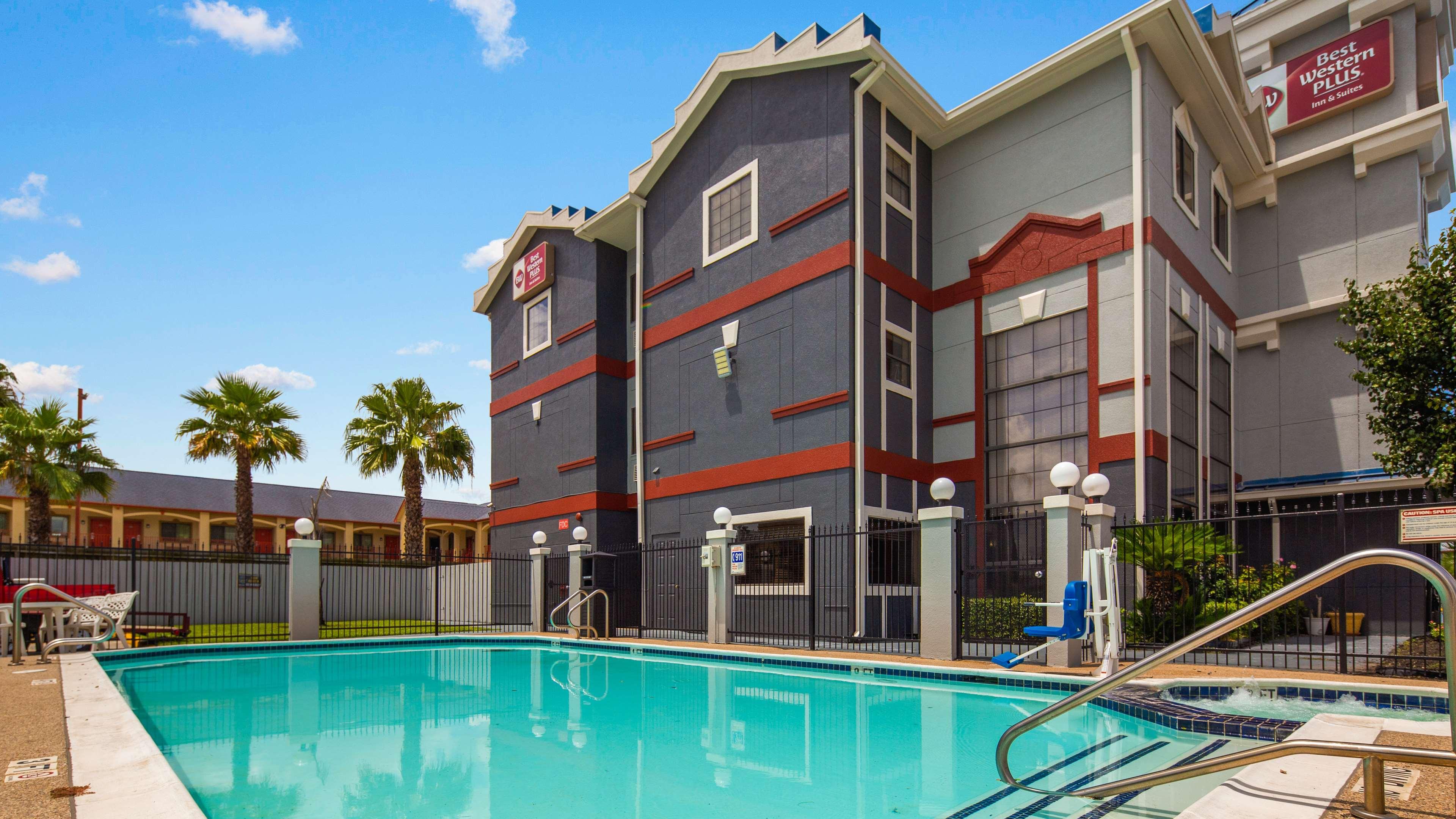 Best Western Plus Northwest Inn & Suites Houston Bagian luar foto